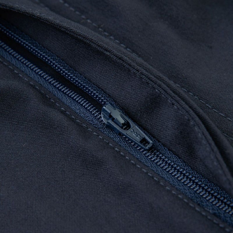 前立てファスナーはYKK 3CF使用